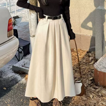 Clara | Pleated Velvet Midi Skirt – Everyday Elegance Made Easy