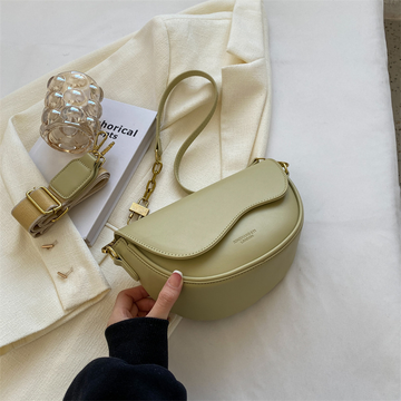 WOLFF – Women's Shoulder Bag with Wide Strap and Premium PU Leather Finish