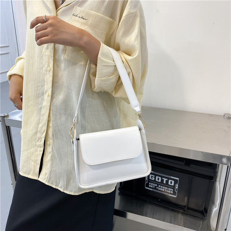 Petit sac Bianca – Élégance minimaliste dans un design compact