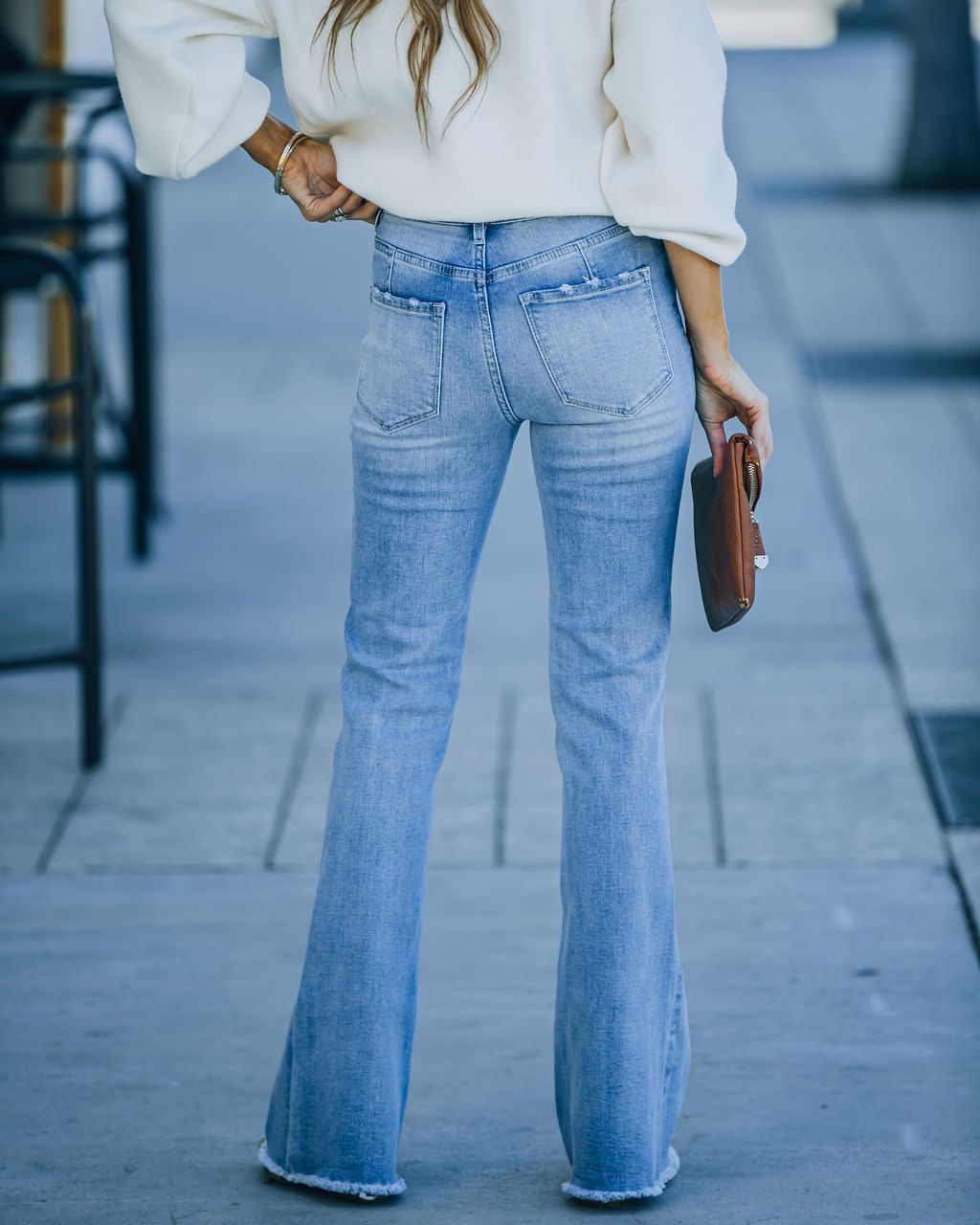 WOLFF High-Waist Micro-Flare Jeans – Slimming Fit with Trendy Wash and Sculpted Shape