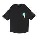 https://ae01.alicdn.com/kf/S94d1c3c846034e98b8de8b5e76c592a7R/Palm-Angels-camiseta-com-gola-redonda-para-homens-e-mulheres-algod-o-estampado-em-letras-gradiente.jpg_640x640.jpg