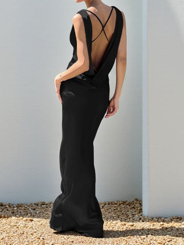 Women’s Deep Drape Neck Gown – Elegant & Sultry