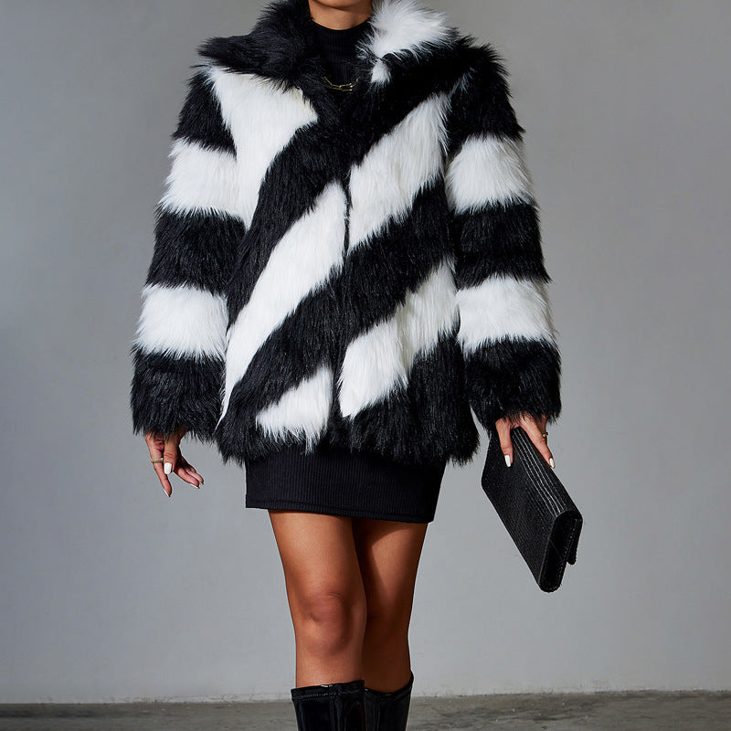 Lapel Contrast Color Fur Coat – Minimalist & Trendy