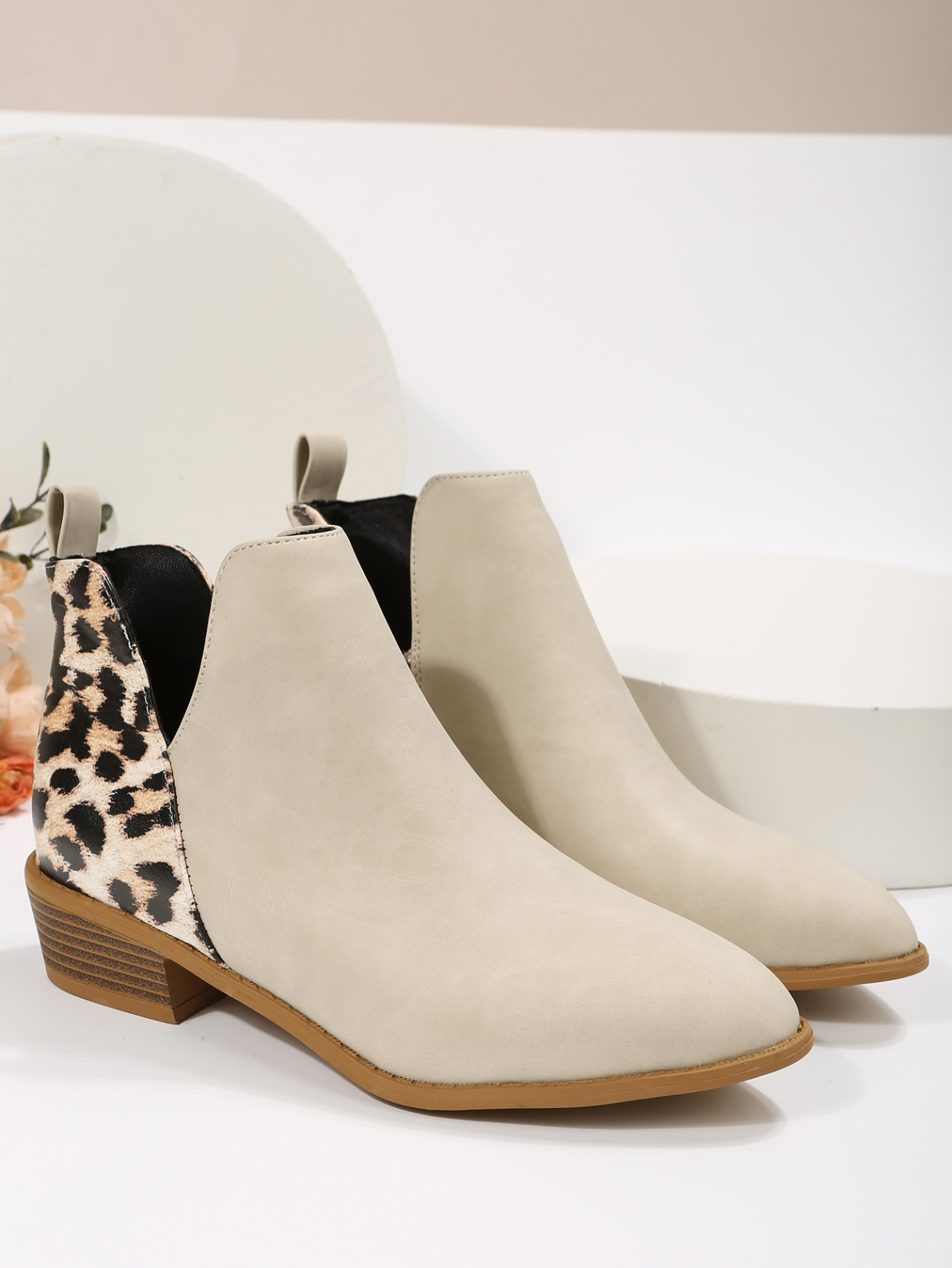 Savana Women's Leopard Short Boot with Zipper