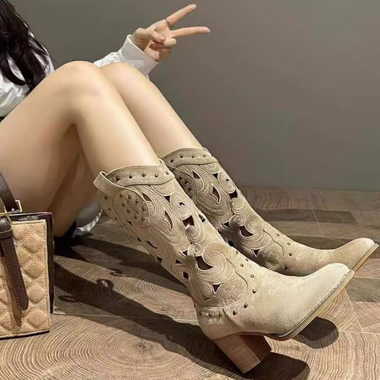 Western V-Cut Embroidered Ankle Boots – Chunky Heel Cowboy Style